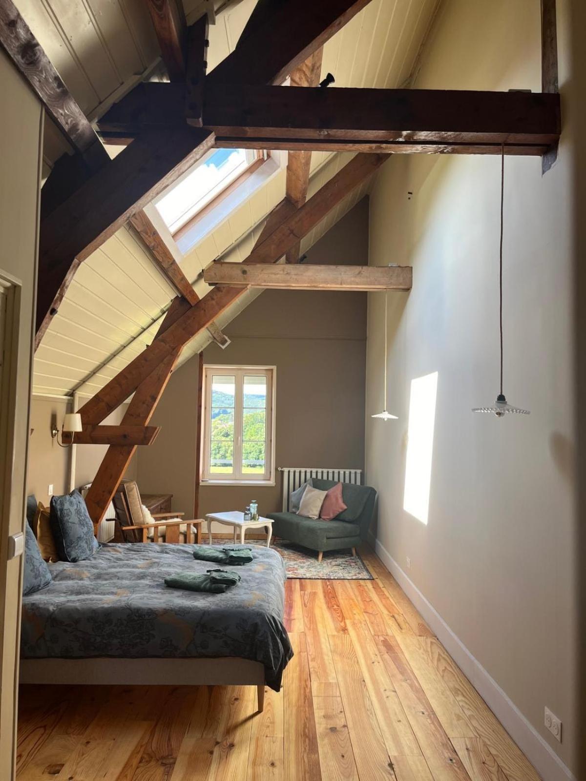 Bed and Breakfast Moulin De Maupoy Saint-Symphorien-de-Marmagne Esterno foto